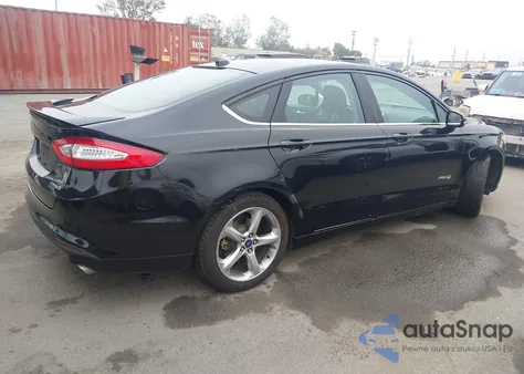 2013 Ford Fusion Hybrid Se z USA, uszkodzony, nr VIN 3FA6P0LU6DR344416